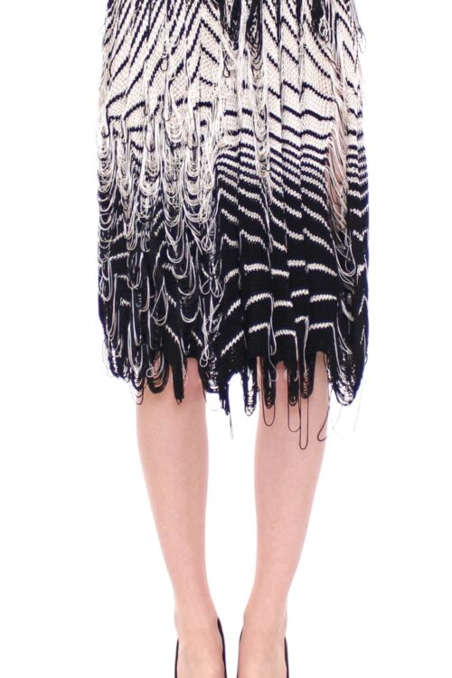 Alice Palmer Chic Black & White Knitted Skirt