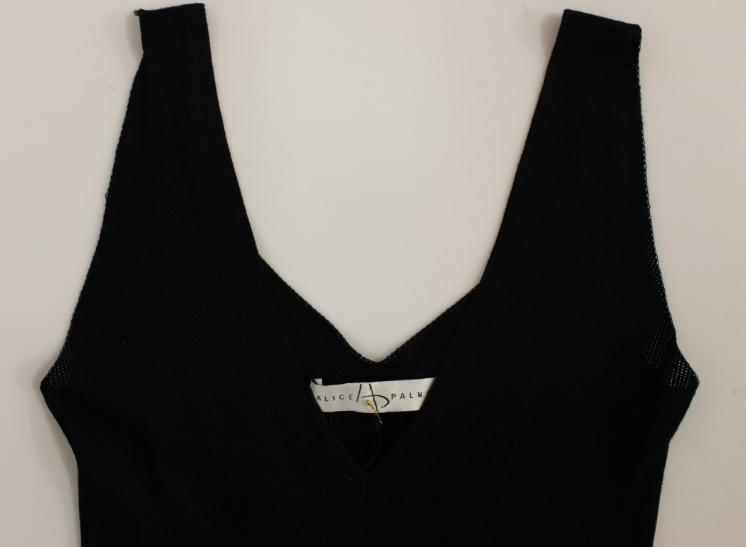 219246-black-white-low-v-neck-knitted-cocktail-dress-4.jpg