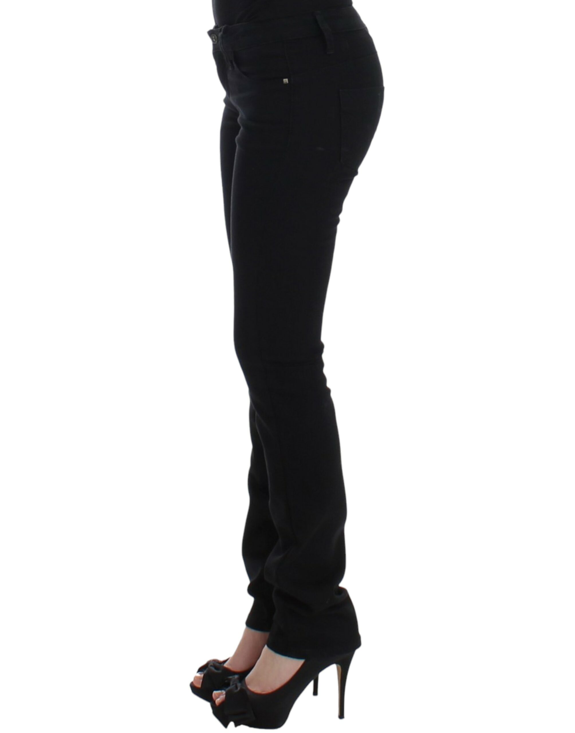 23026-black-straight-leg-jeans-7-scaled-52a752f5-851-1.jpg