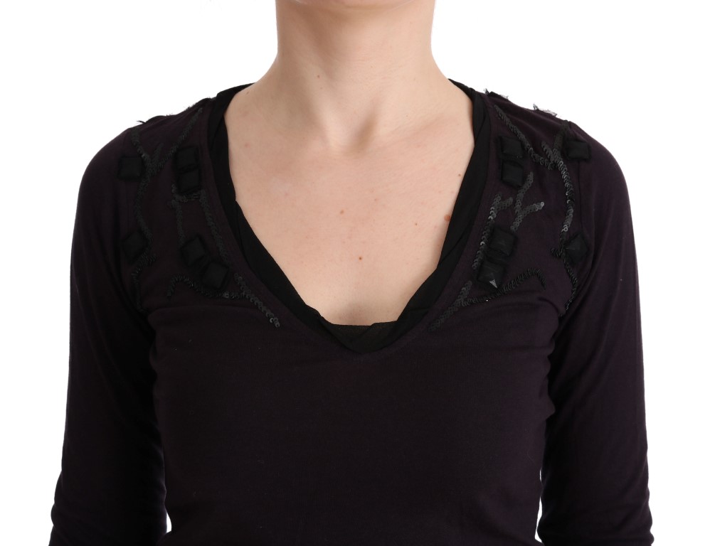 455679-purple-v-neck-cotton-t-shirt-3.jpg