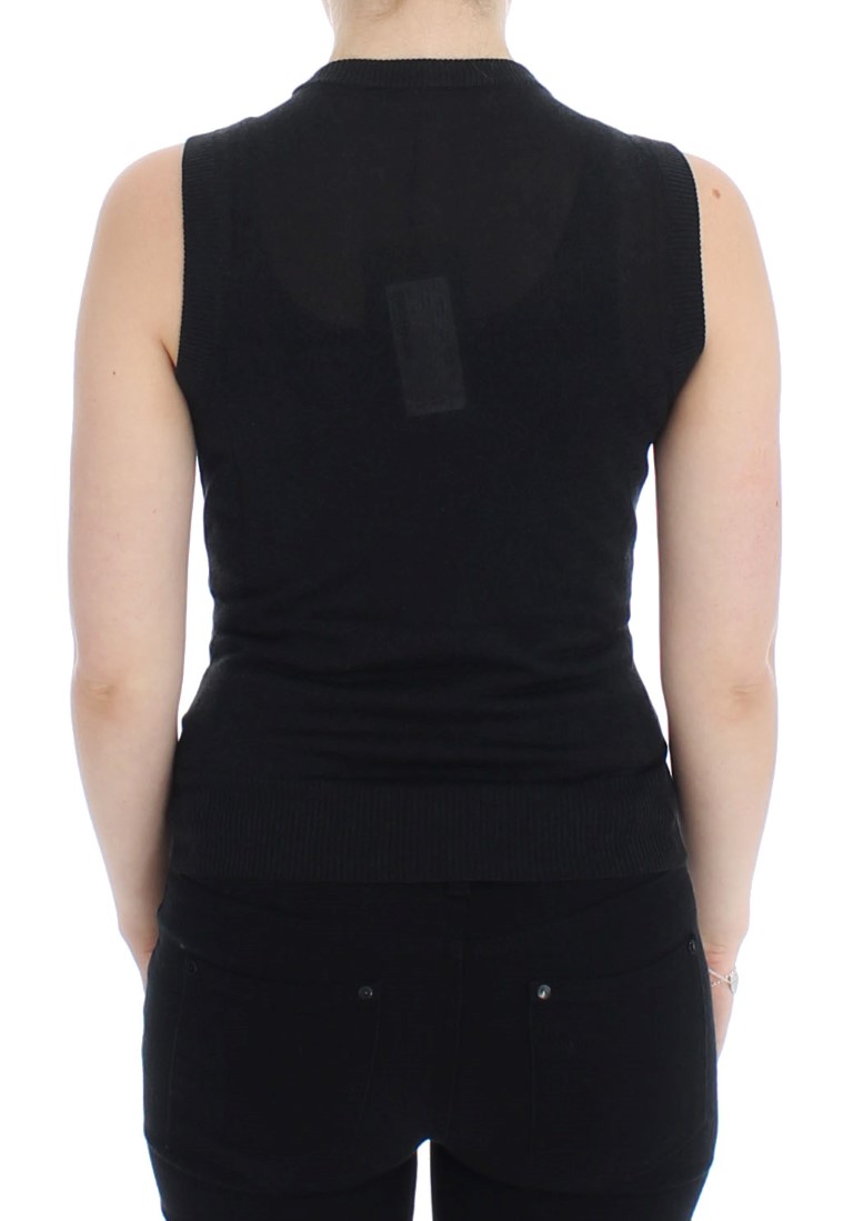 61762-black-sleeveless-crewneck-vest-pullover-2.jpg