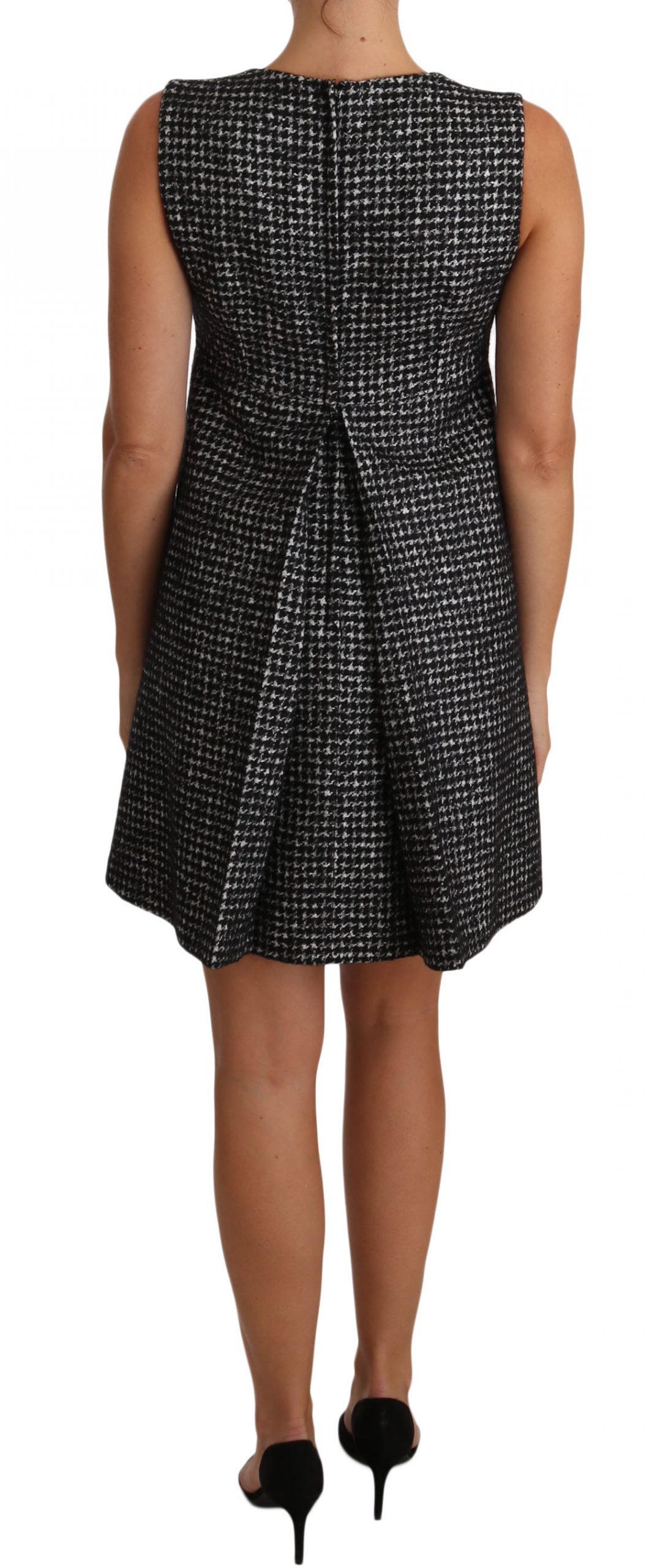 635334-gray-houndstooth-floral-applique-shift-mini-dress-1.jpg